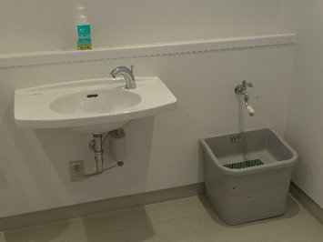 multipurpose toilets at Divinity Hall 1st Floor