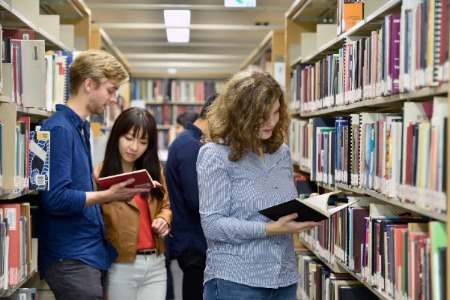 tutor 2.jpg    (119023)